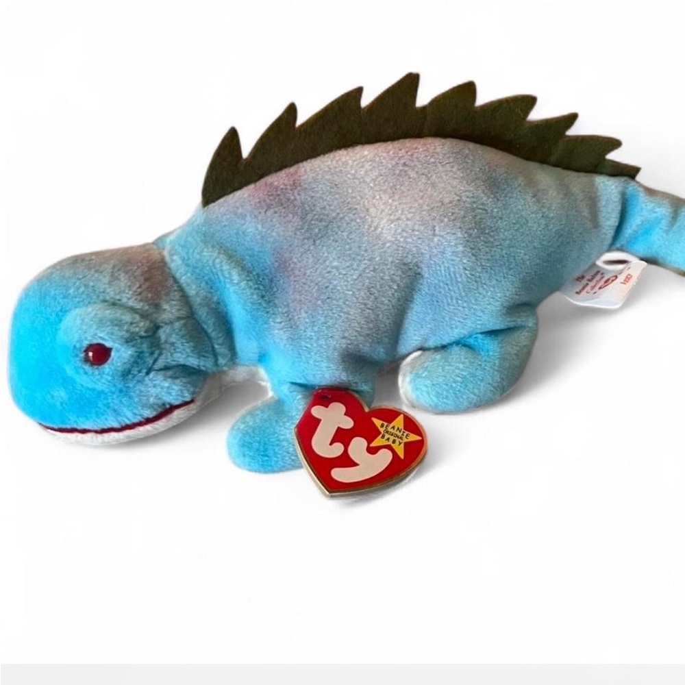 Vintage Ty Beanie baby blue Iggy in excellent condition